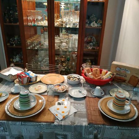 B&B Tra I Mari Del Salento Лече Екстериор снимка